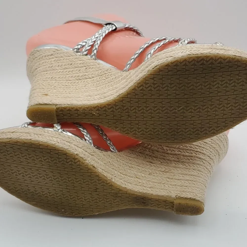 Michael Kors Silver Espadrille Wedge Sandals. SIZE 7M. S854‎